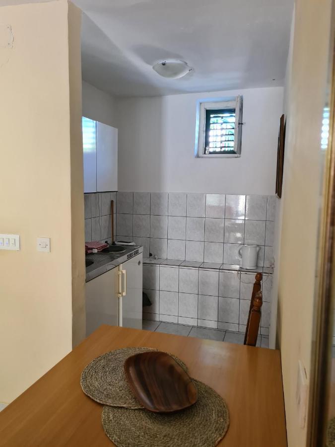 Apartments Lujo 普利莫顿 外观 照片